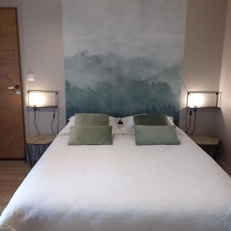 Les Dames-Jeannes Bed and Breakfast Chavot-Courcourt Eksteriør billede
