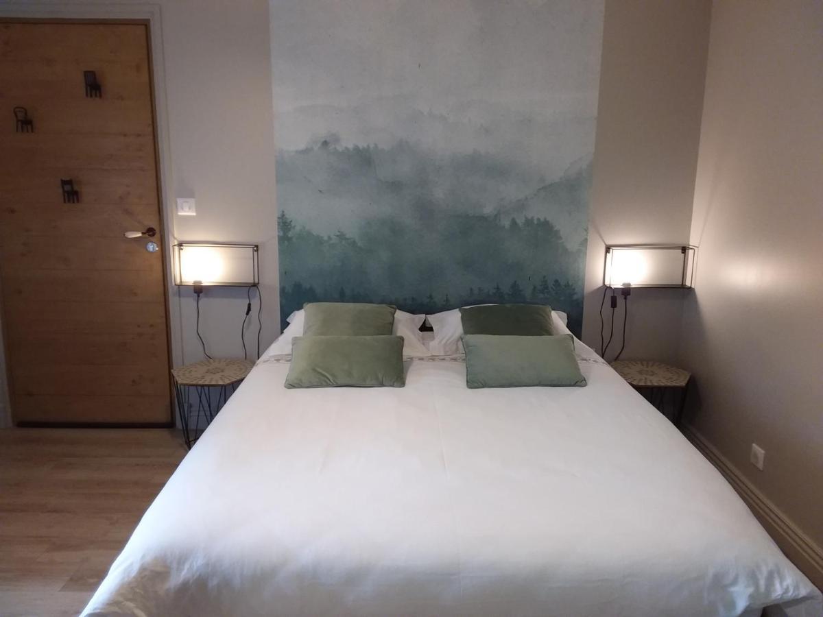 Les Dames-Jeannes Bed and Breakfast Chavot-Courcourt Eksteriør billede